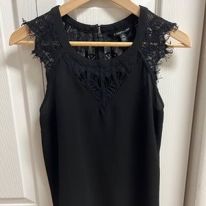 41 HAWTHORN Jarred Lace Detail Cap-Sleeve Blouse